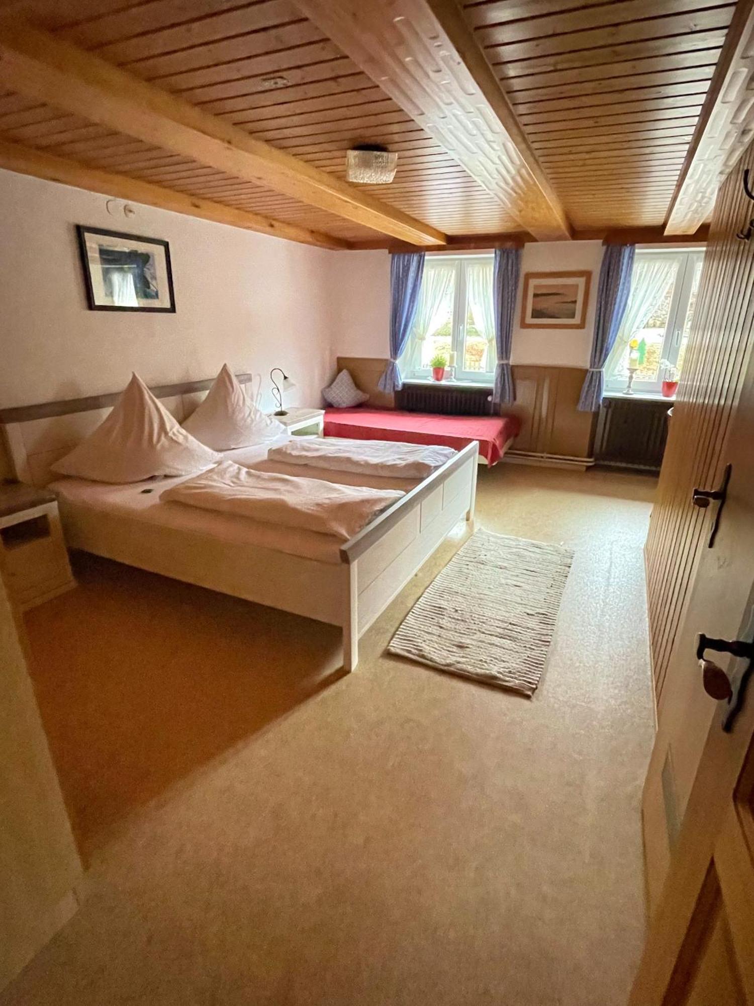 Gasthaus Krone Holzschlag Бонндорф-ім-Шварцвальд Екстер'єр фото